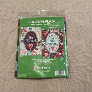 Garden flag by Wincraft